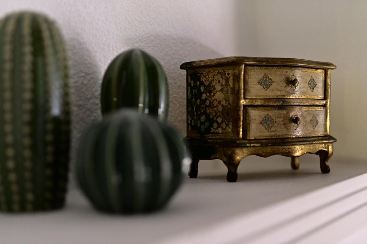 Tetide Home Palermo Bagian luar foto
